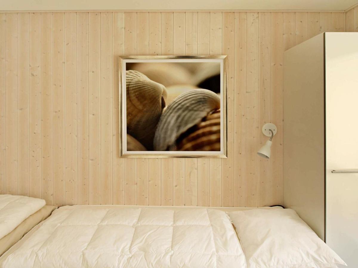 Two-Bedroom Holiday Home In Wendtorf 3 Bagian luar foto